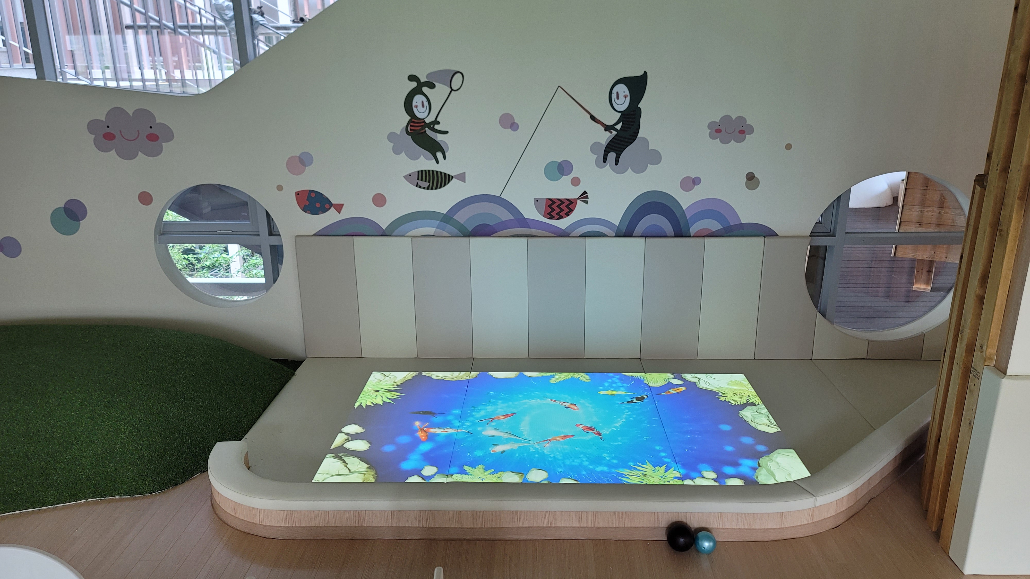 판타박스-플로어